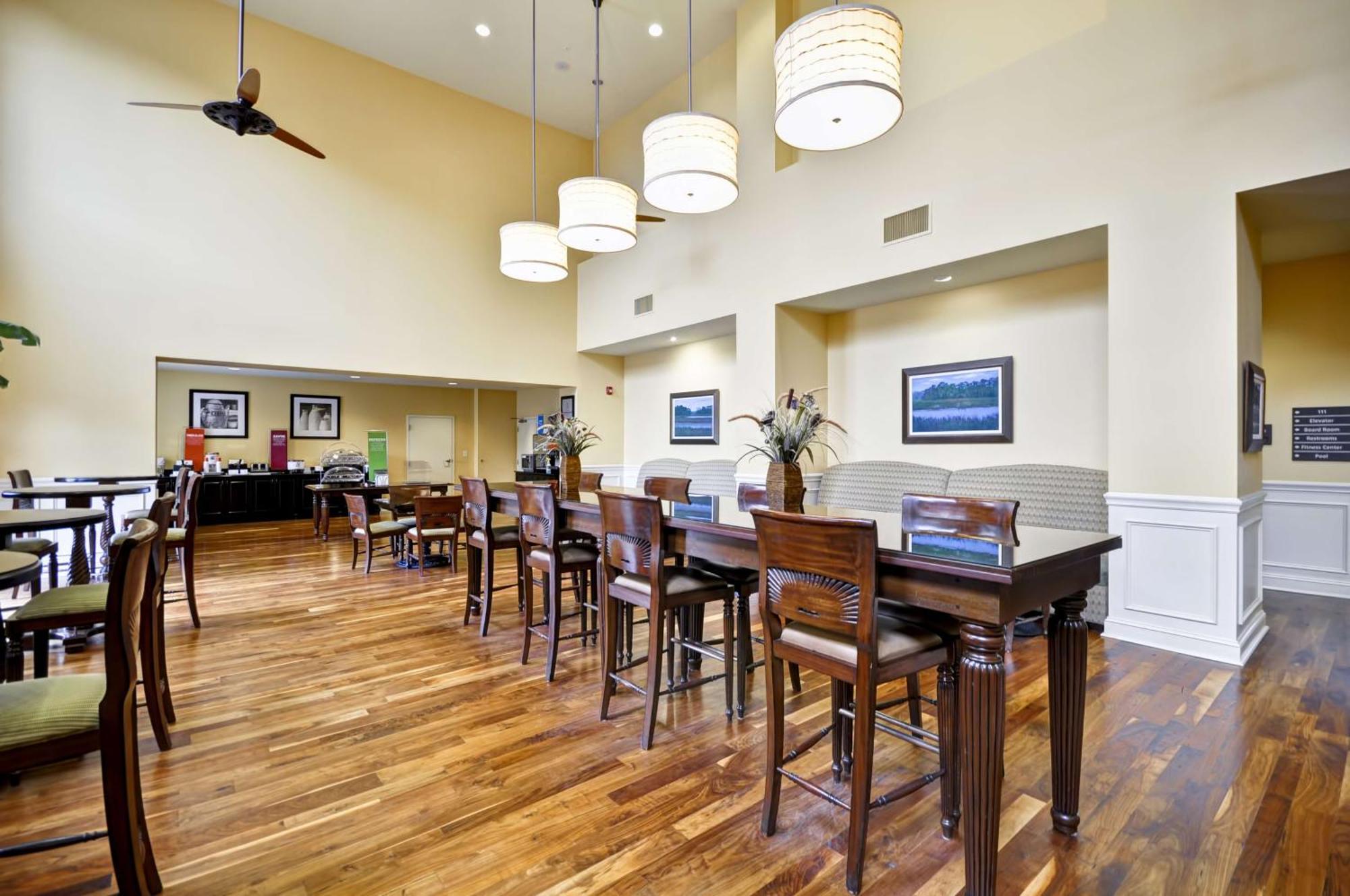 Hampton Inn & Suites North Charleston-University Boulevard Esterno foto