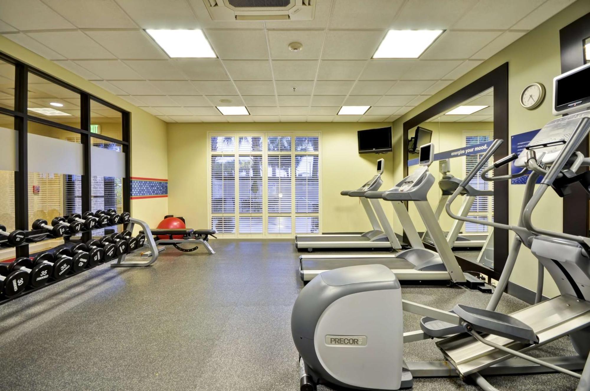 Hampton Inn & Suites North Charleston-University Boulevard Esterno foto