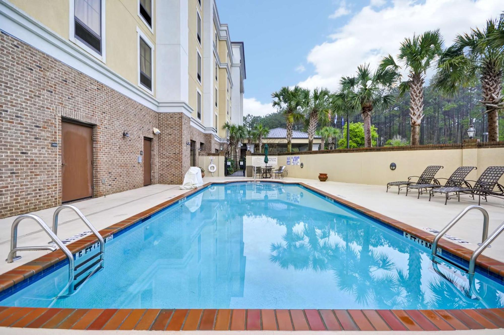 Hampton Inn & Suites North Charleston-University Boulevard Esterno foto
